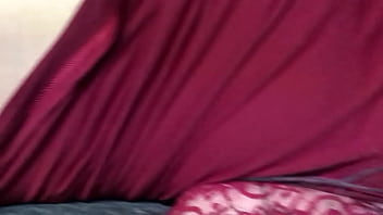 Preview 1 of Enland Xnxx - mi novio me levanta el vestido y me coge rico
