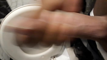 Preview 2 of Bloody Son Fuck Soft Mom - Eu gozando
