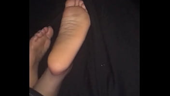 Preview 1 of Manboy Focedrape - Cumming to my girls Wrinkled soles