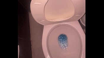 Preview 1 of Son N Dad Fuck Mom - Chaqueta
