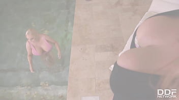 Preview 2 of 4 Girls 1 Boy Sex - Curvy Busty Pool Vixens