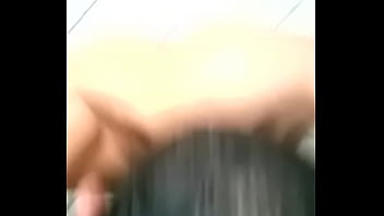 Preview 3 of Korean Big Brest - Um viado zoeiro mostrando a bunda