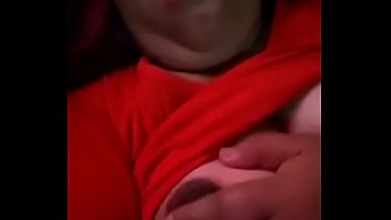 Preview 2 of Anjing Vzmanusia - Discapacitada me muestra sus tetas