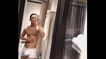 Preview 2 of Pettite Hd Movies - Show body
