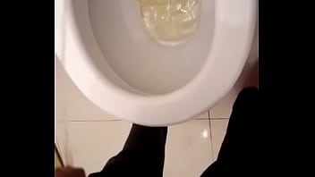 Preview 4 of Ebony Kitten - mi primo me manda video meando para que no cuente que es gay!
