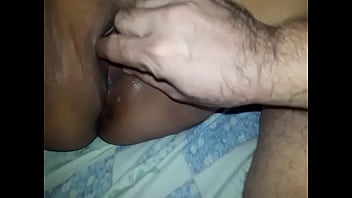 Preview 1 of Tinydesi - Kinalikot muna ang puke ni misis bago patamuran sa kanilang kumpare.