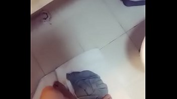 Preview 4 of Porn Play Fuk - Chinese cute bottom wanking in the bathroom