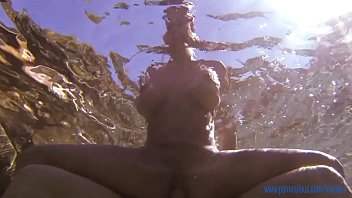 Preview 4 of Groph Xxx - Beautiful big cock anal in the garden