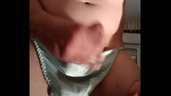Preview 1 of 3gp King Vedio - Panty boy crossdresser jerks off
