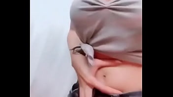 Preview 2 of Suny Leone 2017xxx - busty girl check one two