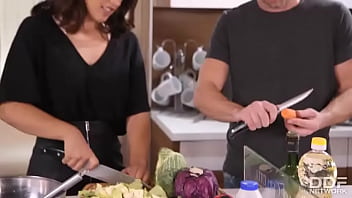 Preview 1 of Xx Savita - From Cooking To Fucking