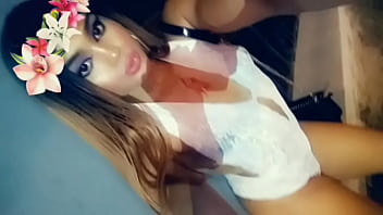 Preview 2 of Kiss On Deep - Mikaelly Gostosa