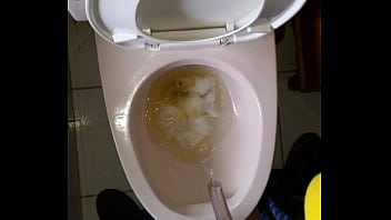 Preview 3 of Xxx Sexe Vidoe - Peeing Like A Male With My New Sex Toy