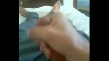 Preview 1 of Tranny Black Nen - Novinho batendo uma