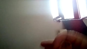 Preview 3 of Verona Va De Leur - jerking...