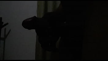 Preview 4 of Tits Hanging Free Of Clothing - masturbandome me  saco la leche