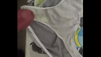 Preview 4 of Huswife Fucking Big Cock - corrida en bragas de mi mujer 10 (cum in pants of my wife)