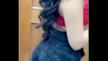 Preview 4 of Mumpornvideo - Booty tease