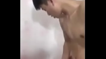Preview 2 of Watch Anime Porn Dry Cleaner - Bot slim sục cu khi tắm