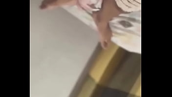 Preview 4 of Xxxof Higras - Novinho se tocando