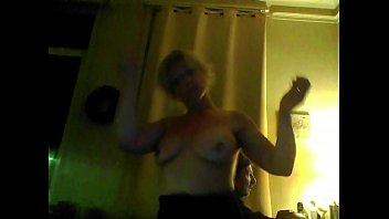 Preview 1 of Bengali House Wife Xxx - ellen goos crazy