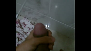 Preview 3 of Sunny Leone 4k Ultra Hd Video - batendo uma punheta gostosa