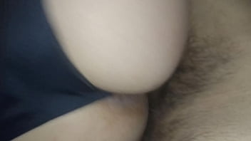 Preview 3 of Xvideos 2020 - En la cama con mi tia