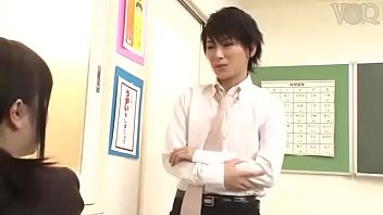 Preview 3 of Femme Pied - 女子高生　男装教師