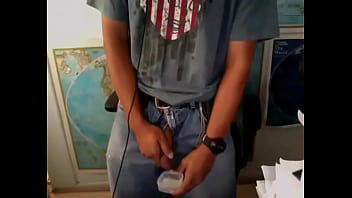 Preview 3 of Blow Job The Pussy - he cum in his lunch box