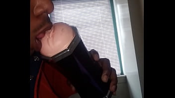 Preview 2 of Free Bigtitts - Tongue on u