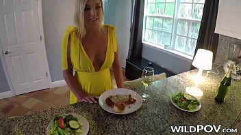 Preview 1 of Wale Konia Pod Mom - Blondie Zoe Parker duct taped before severe drilling