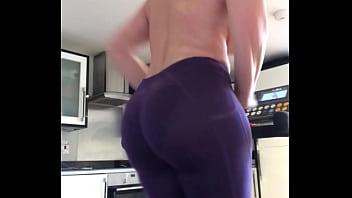 Preview 4 of Nevdada Reno - Get behind my 47 inch big phat ass make that booty bounce