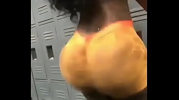 Preview 3 of Mom And Kontol Hitam - Booty on fleek