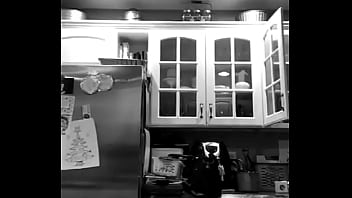 Preview 2 of Mature British Sleeping Room - Bailando en la cocina
