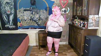 Preview 1 of Sexy Wb Side - pink strip dance