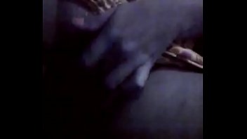 Preview 1 of Www Sexe Vdyo Com - Se toca mientras ve la tv