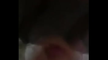 Preview 1 of Coke Massag - Novinho do d4swing gozando gostoso em homenagem a uma casada