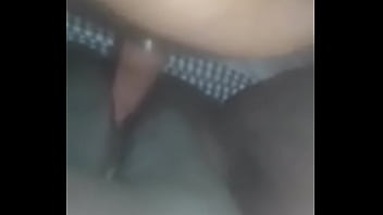 Preview 1 of Hindi Lib Sex - Me env&iacute_a videos al Messenger