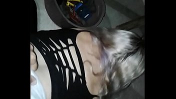 Preview 3 of 14 Year Indian Grill Sex Hd - Esposa gostosa fodendo com o eletricista