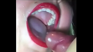 Preview 2 of Sunny Leone Ful Sxe - Cum shot mouth releasing sperm in mouth