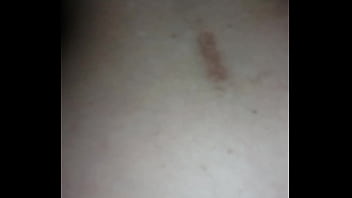 Preview 1 of Sink Peeing - Novinha namorada do meu amigo gemendo na minha vara! d4