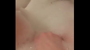Preview 2 of Janine Mfc - русская сука
