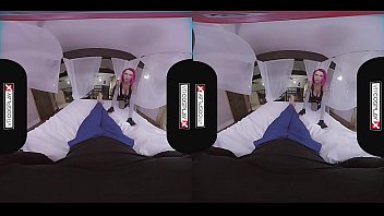 Preview 2 of Iris Rose Vidio Terbaru - Dino Crisis Cosplay VR starring Anna Bell Peaks getting her juicy pussy penetrated!