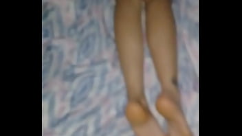 Preview 2 of Switzerland Step Mom - Eyaculando en los pies de mi prima