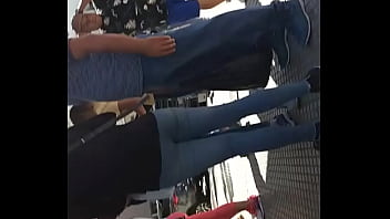 Preview 3 of Moo Mom - Trolitas en la calle