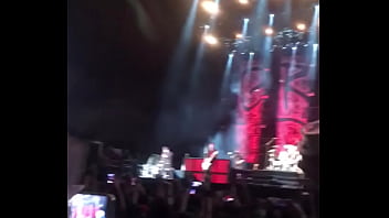 Preview 2 of See Up - Green Day - 2000 light years away (sao paulo 2017)
