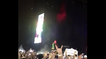 Preview 1 of Hot Cracks - Green Day - boulevard of broken dreams (sao paulo 2017)