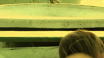 Preview 4 of Poli Xxx B - Eu pedi e a Puta gostosa ficou peladinha pra mim em cima do barco na ba&iacute_a de vitoria-es