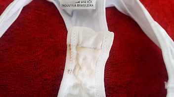 Preview 3 of Kutta Xxxxx - calzon blanco recien usado / white used panties
