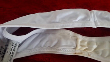 Preview 4 of Kutta Xxxxx - calzon blanco recien usado / white used panties